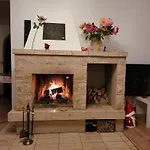 Schonach Mountain-top, Forest, Free Parking, New Kitchen, Garden-apartment Bathroom Has No Warm Water