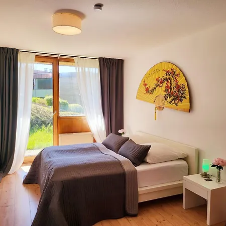Book3Days-Stay4Days-1Dayfree!! Only Offer For Short Time, Ask Host For Details, 2 Apartments, 15 People, Free Parking, New Kitchen, Renovated Bathroom, High-Speed Internet Apartment Schonach im Schwarzwald