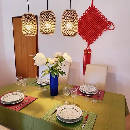 Book3Days-Stay4Days-1Dayfree!! Only Offer For Short Time, Ask Host For Details, 2 Apartments, 15 People, Free Parking, New Kitchen, Renovated Bathroom, High-Speed Internet