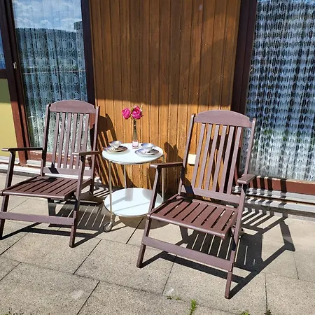 Апартаменты Schonach Mountain-top, Forest, Free Parking, New Kitchen, Renovated Bathroom Schonach im Schwarzwald