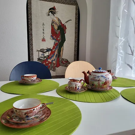 Schonach mountain-Top, forest, free parking, new kitchen, high-speed internet