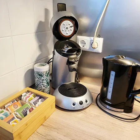 Appartamento Favorable To Guests Because Of Recently Noticed Problem! Schonach Mountain-top, Forest, Free Parking, New Kitchen *