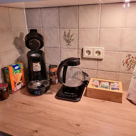 Schonach mountain-Top, forest, free parking, new kitchen, high-speed internet Apartment Schonach im Schwarzwald