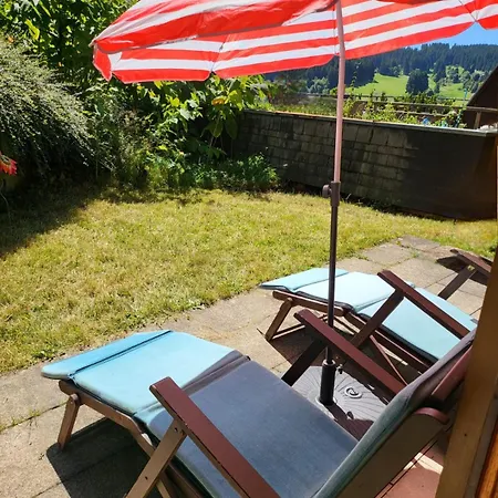 Schonach mountain-Top, forest, free parking, new kitchen, high-speed internet * Schonach im Schwarzwald